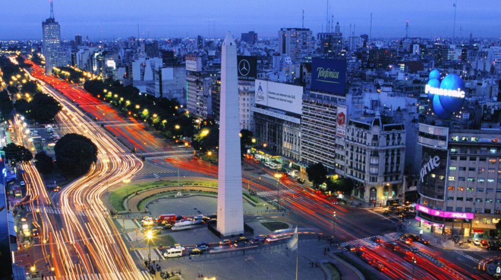 Argentina também restringe acesso de brasileiros. Brasil é classificado com o foco mundial da pandemia