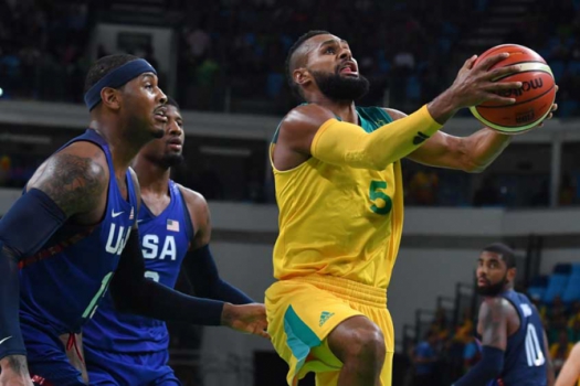 EUA levam susto, mas impressionam até Curry, vencem Austrália e vão à final do basquete pela 4ª vez seguida