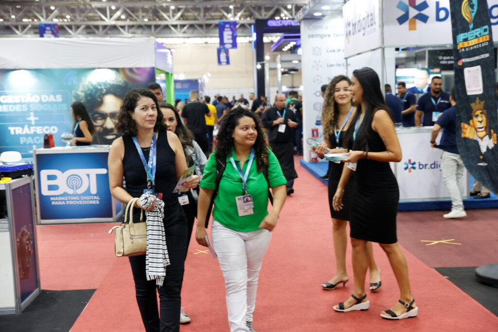 Feira de telecom apresenta tendências de marcas nacionais e internacionais