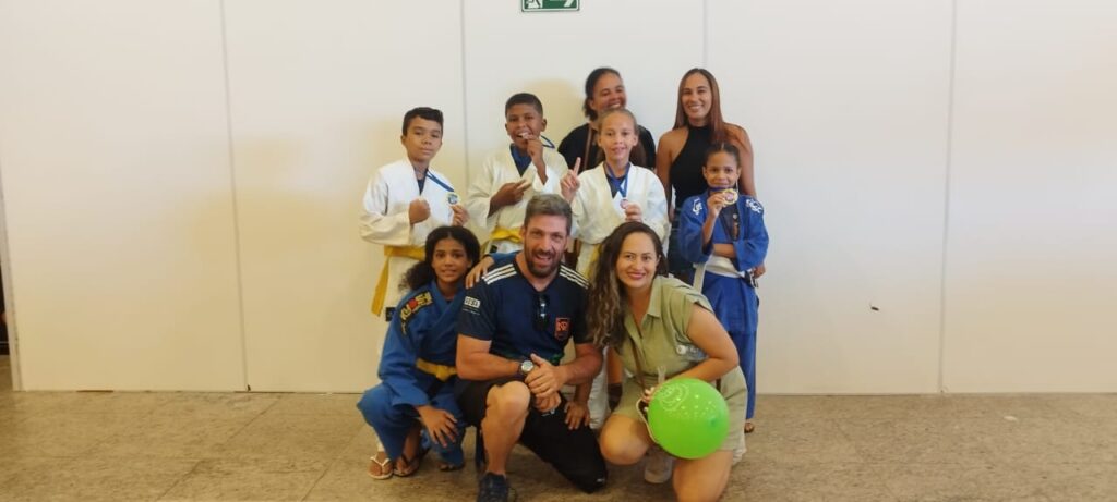 Projeto Compartilhe Amor brilha na 2ª Copa de Jiu-Jitsu no Capim Dourado Shopping